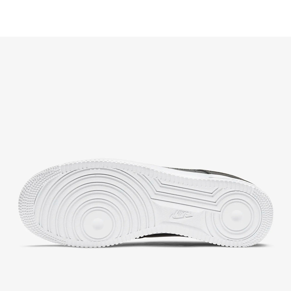 Sneakers Nike Air Force 1 07 Uomo - Nero