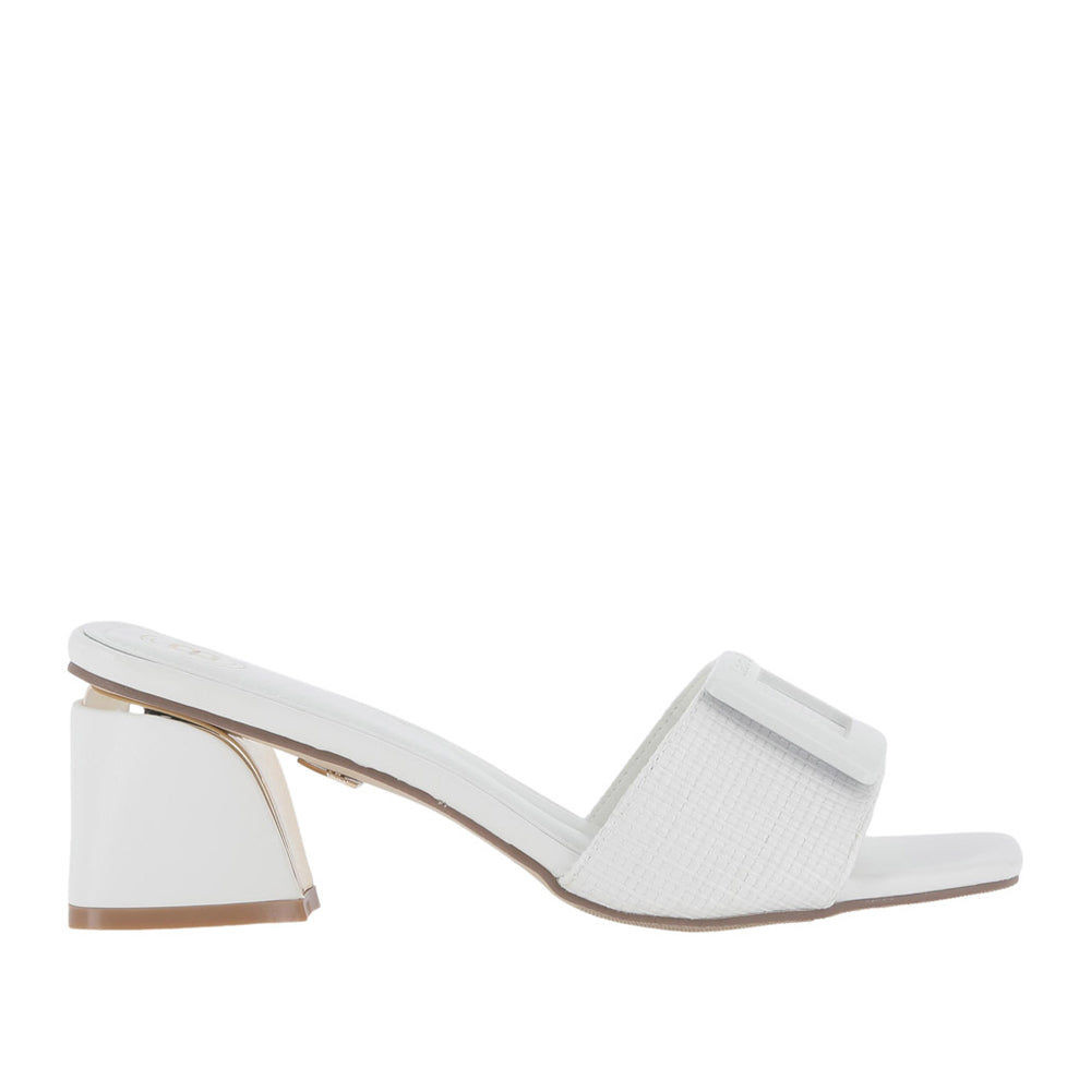 520001-laura-biagiotti-9035raffia-white_c9b5561a-1221-4d5e-9a50-2c4ce07a1954.jpg