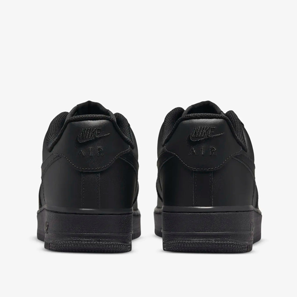 Sneakers Nike Air Force 1 07 Uomo - Nero