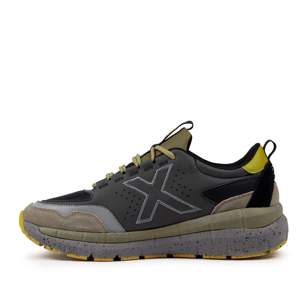 Sneakers Munich Kava 26 Uomo - Nero