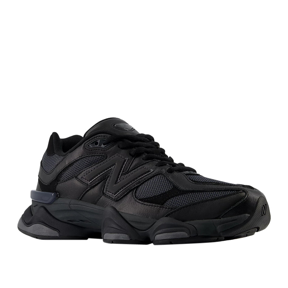 Sneakers New Balance 9060 Unisex Adulto - Nero